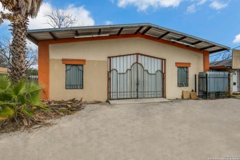 1334 S General Mcmullen Drive San Antonio TX 78237