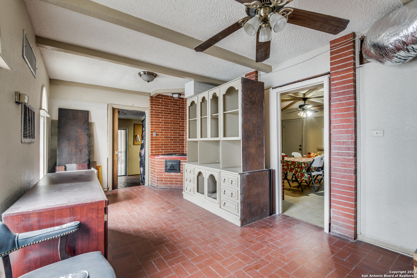 1334 S General Mcmullen Drive San Antonio TX 78237