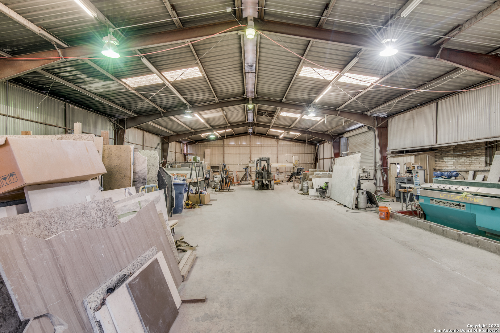 1334 S General Mcmullen Drive San Antonio TX 78237