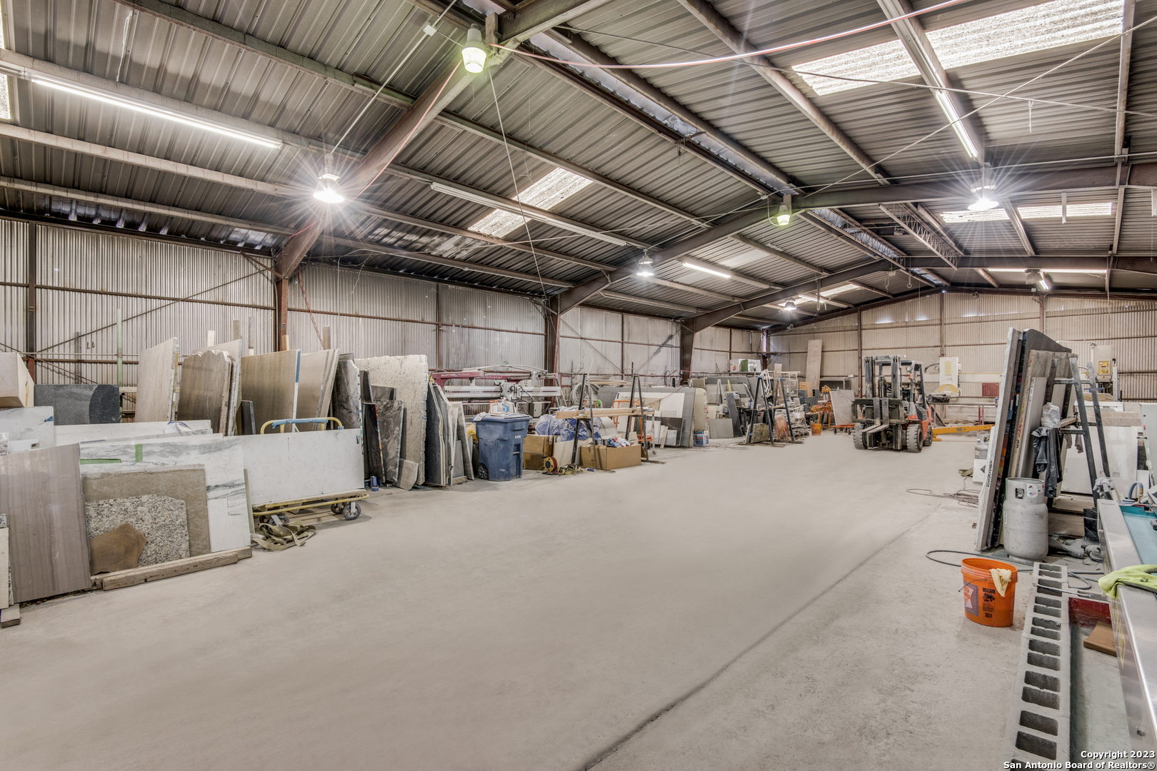 1334 S General Mcmullen Drive San Antonio TX 78237