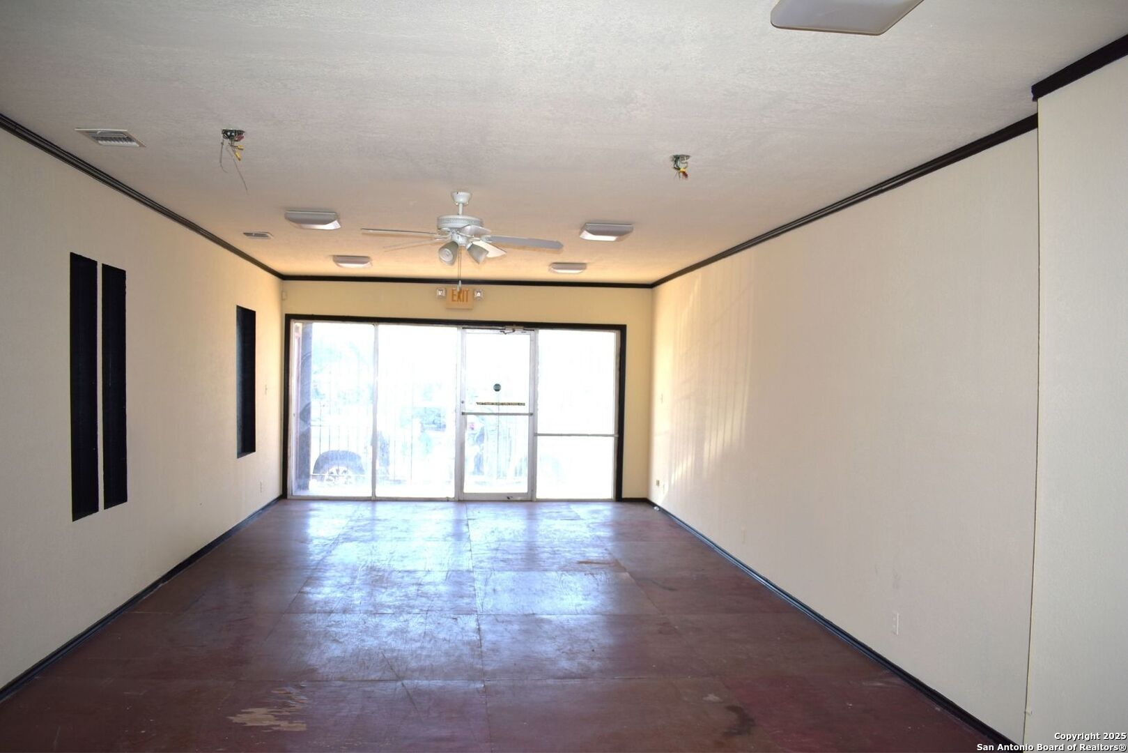 1015 W Hildebrand Avenue San Antonio TX 78201