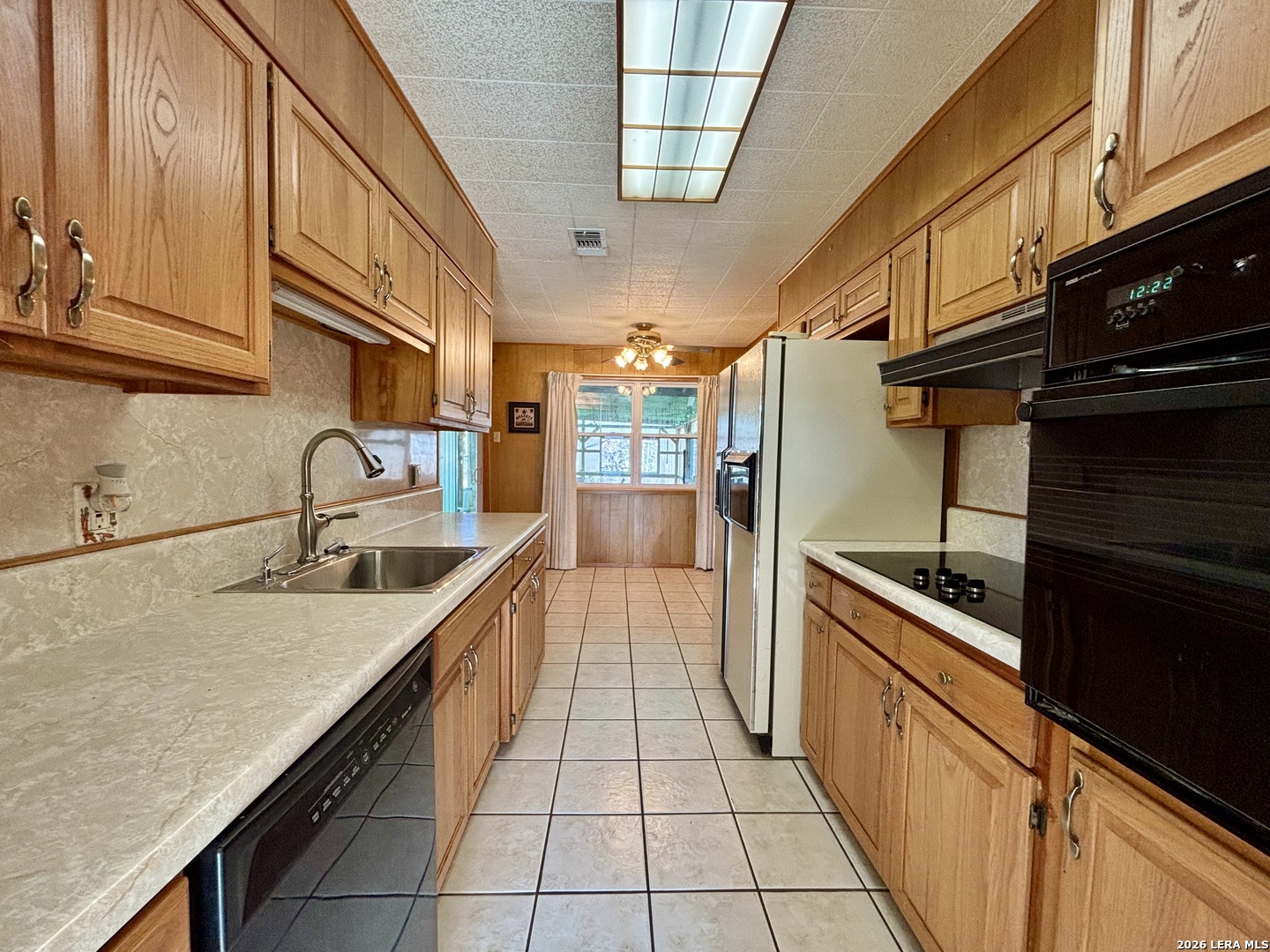 190 Gunther Pipe Creek TX 78063