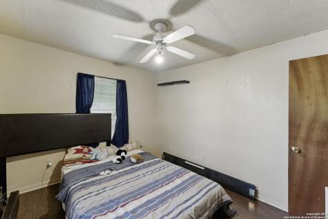 556 Gode New Braunfels TX 78130