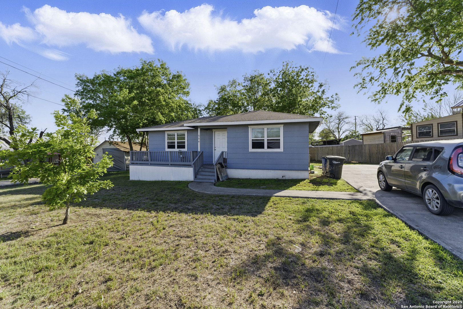556 Gode New Braunfels TX 78130