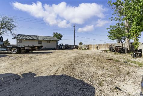 556 Gode New Braunfels TX 78130