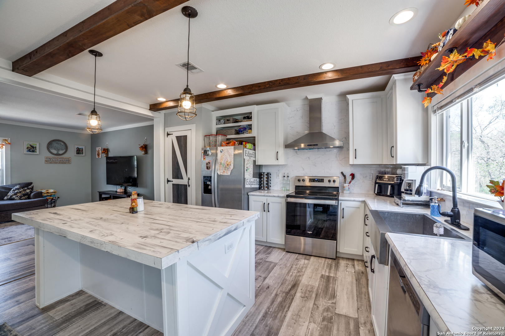 3292 Fm 1784 Pleasanton TX 78064