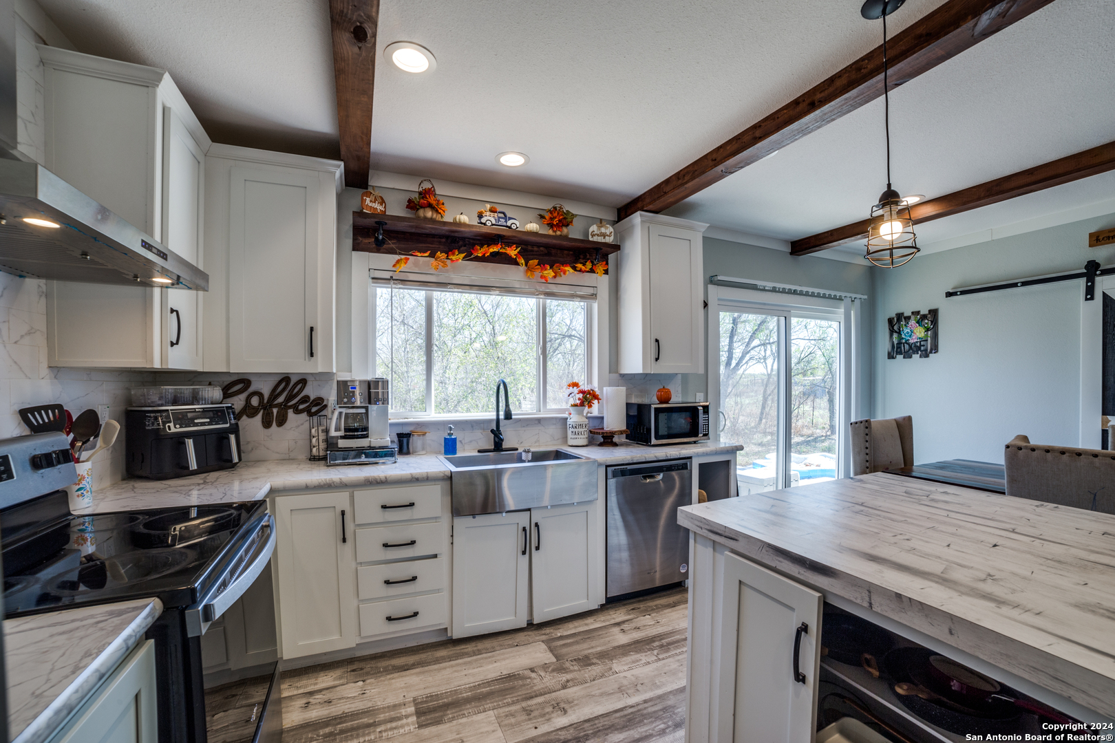 3292 Fm 1784 Pleasanton TX 78064