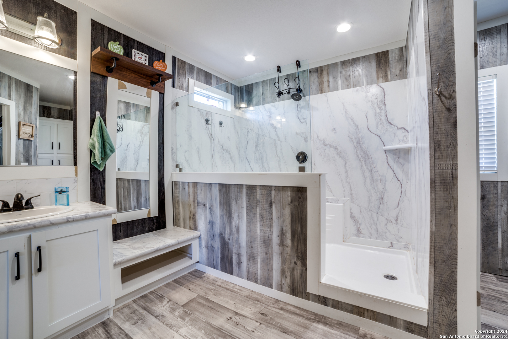 3292 Fm 1784 Pleasanton TX 78064