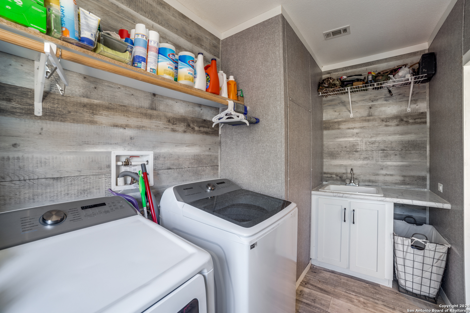 3292 Fm 1784 Pleasanton TX 78064