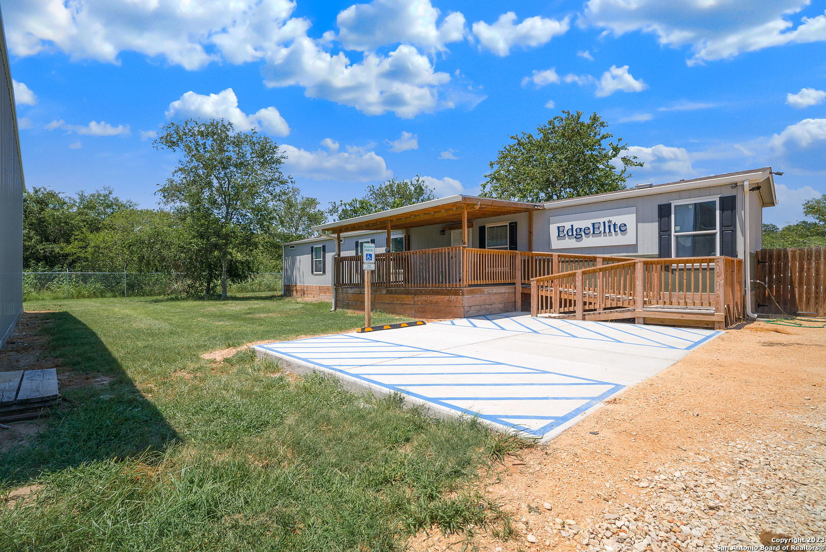 3292 Fm 1784 Pleasanton TX 78064