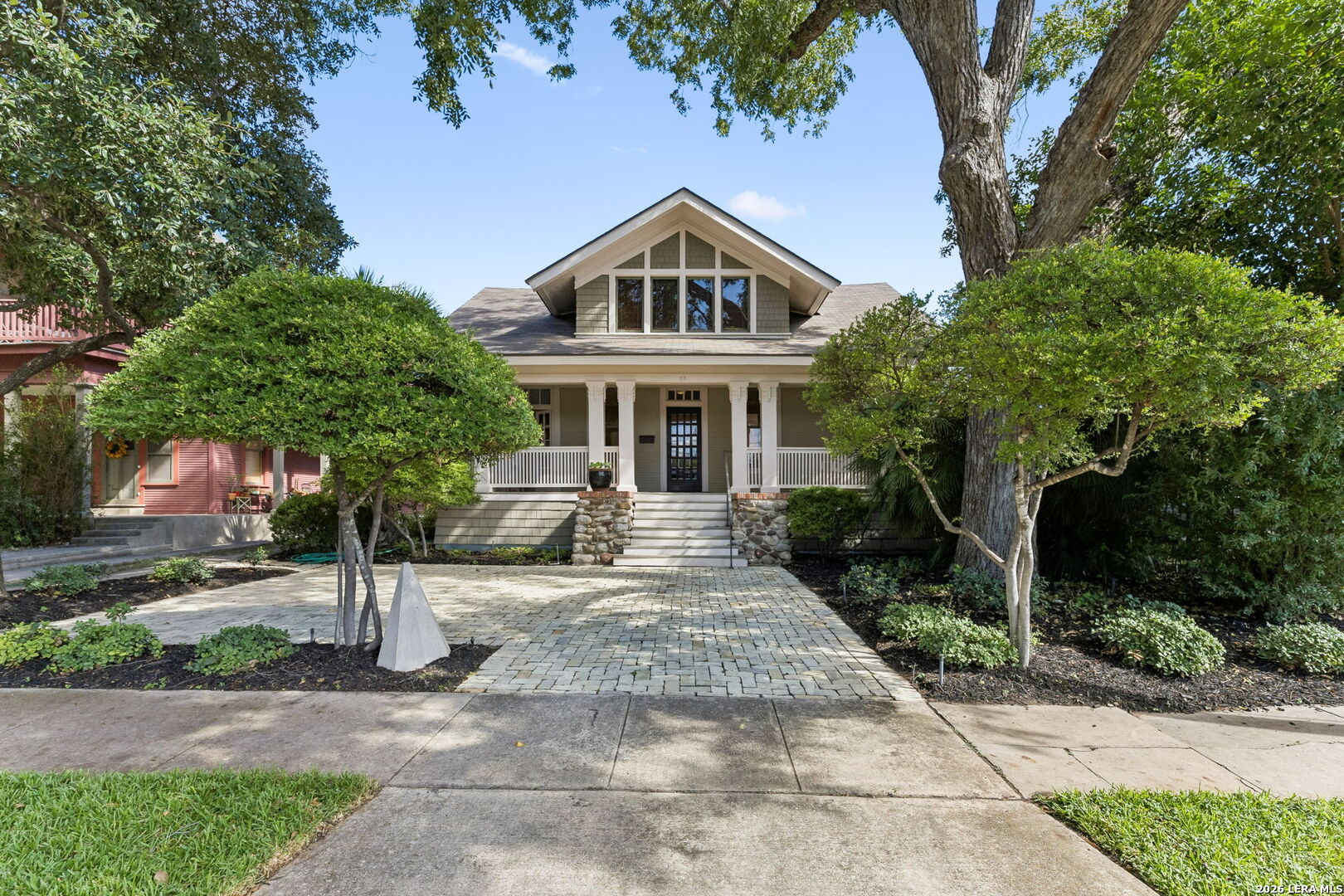 117 W Mistletoe Avenue San Antonio TX 78212