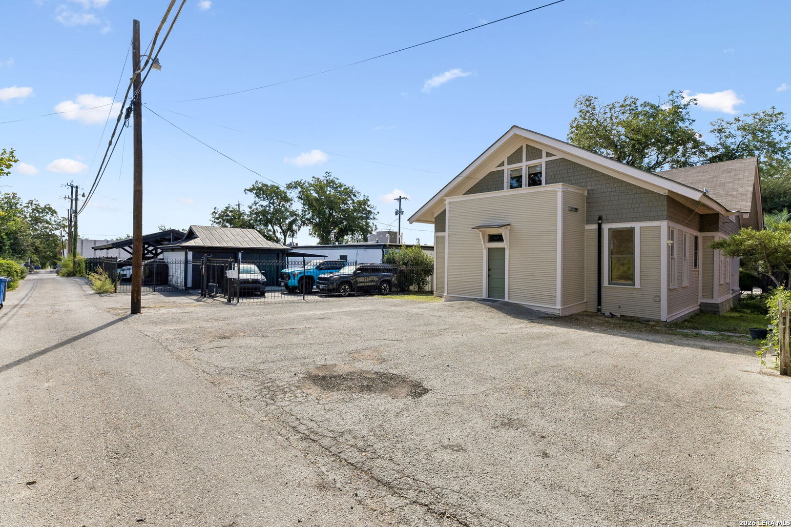 117 W Mistletoe Avenue San Antonio TX 78212