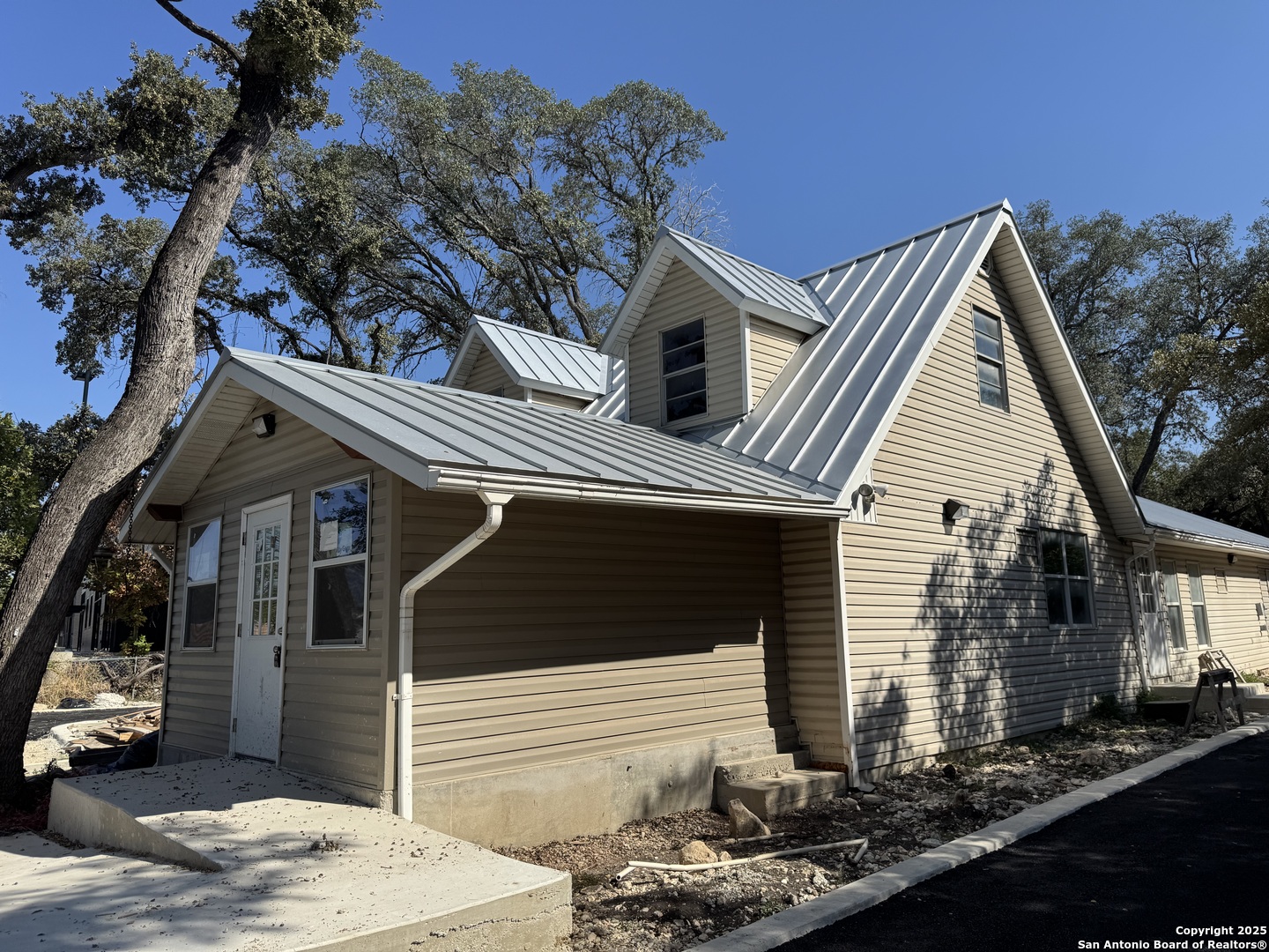 6395 Old Babcock San Antonio TX 78240