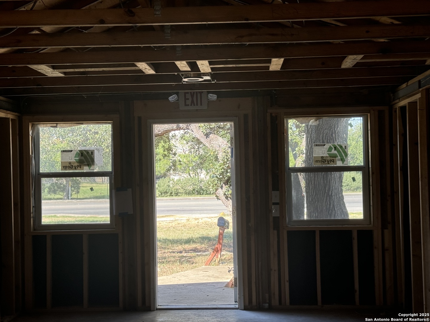 6395 Old Babcock San Antonio TX 78240