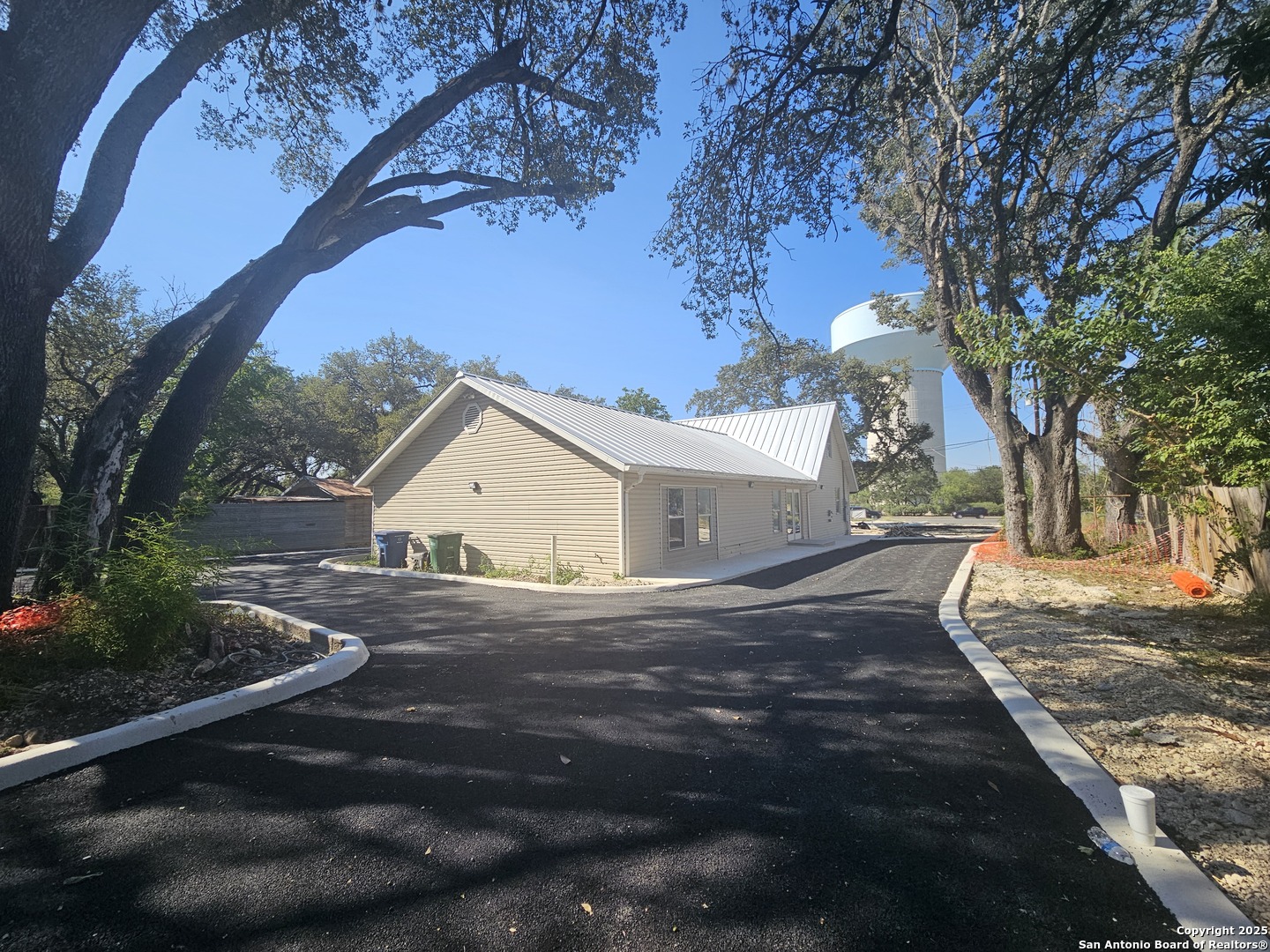 6395 Old Babcock San Antonio TX 78240