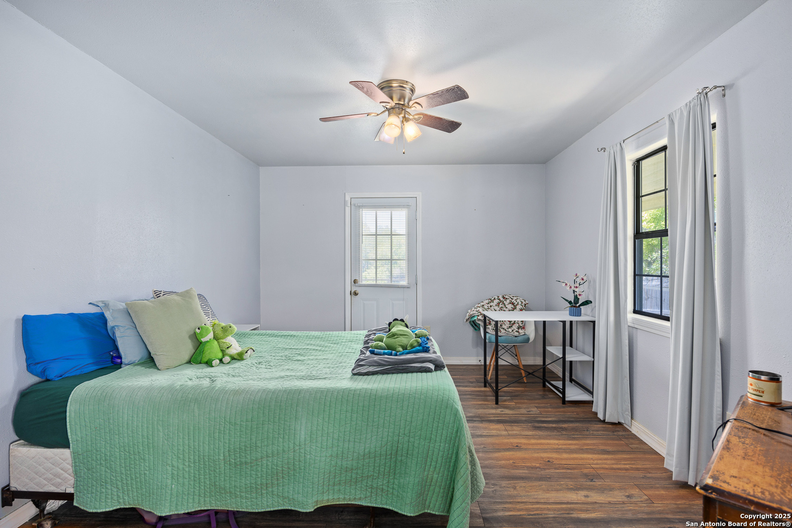 904 State Highway 173 Bandera TX 78003