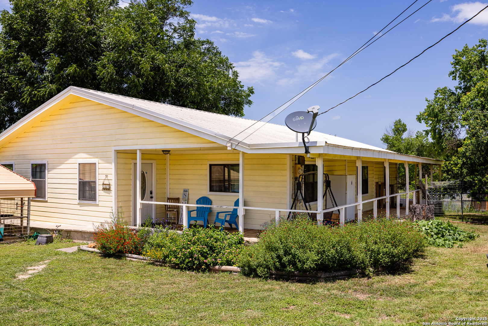 904 State Highway 173 Bandera TX 78003