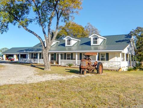 3010 E Fm 1518 St Hedwig TX 78152