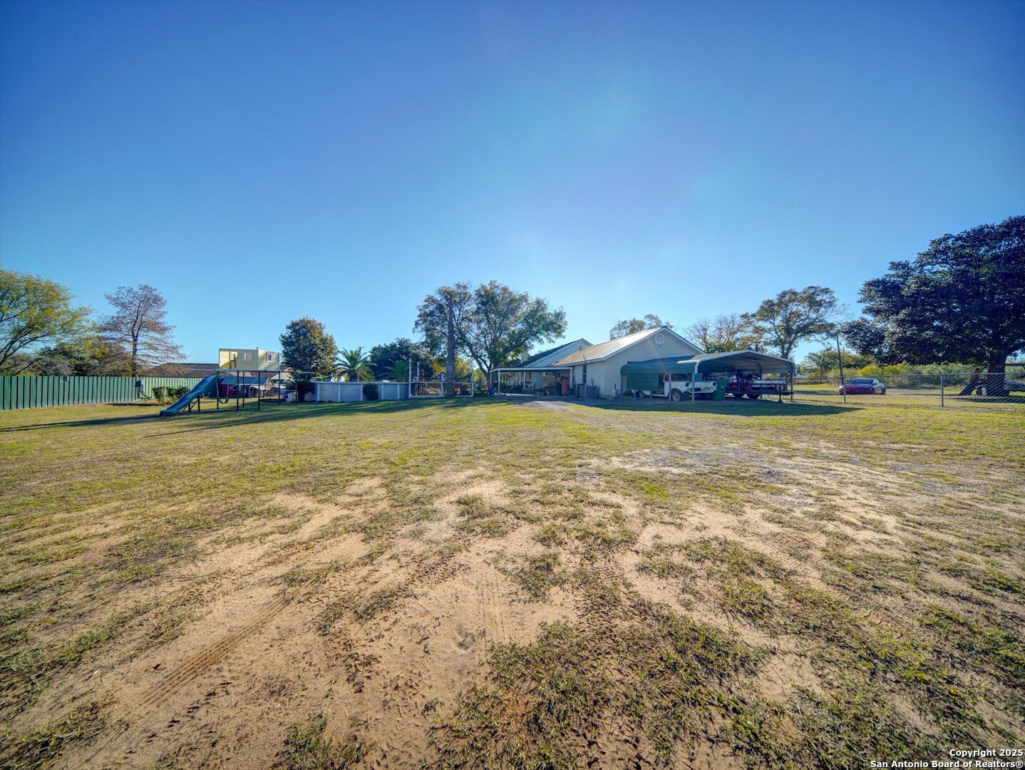 3010 E Fm 1518 St Hedwig TX 78152