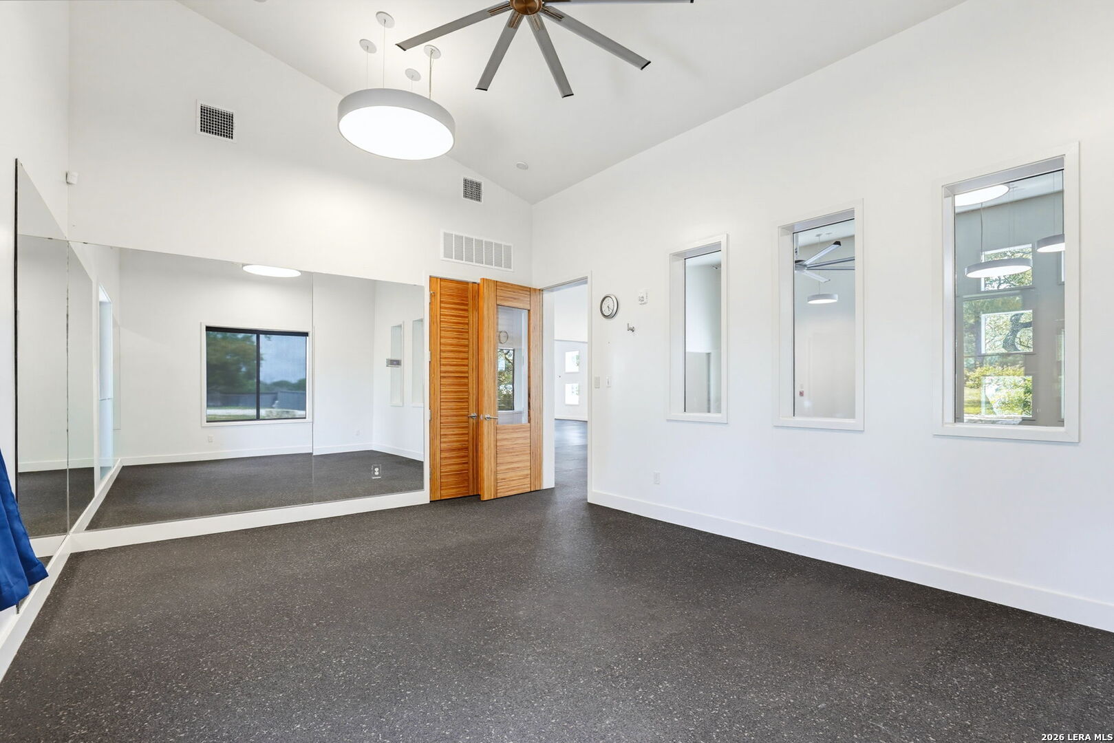 106A Fm 1376 Boerne TX 78006