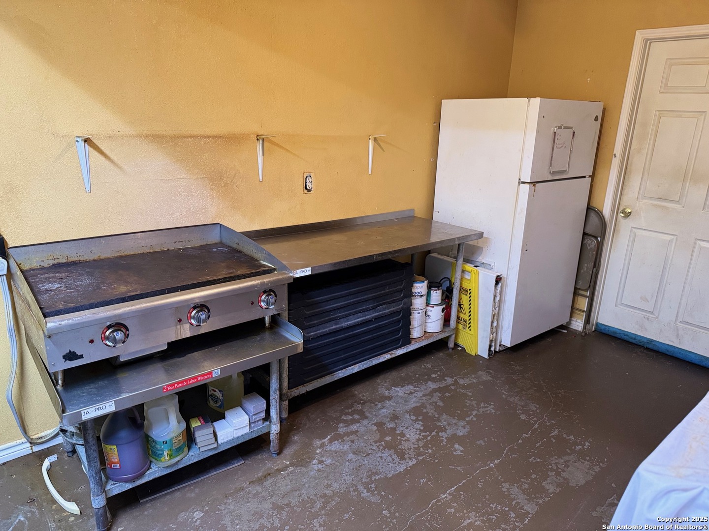 116 E Main Street Bishop TX 78343