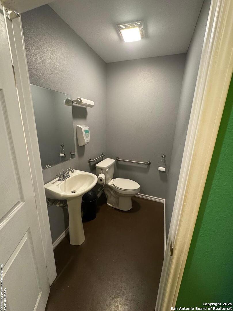 116 E Main Street Bishop TX 78343