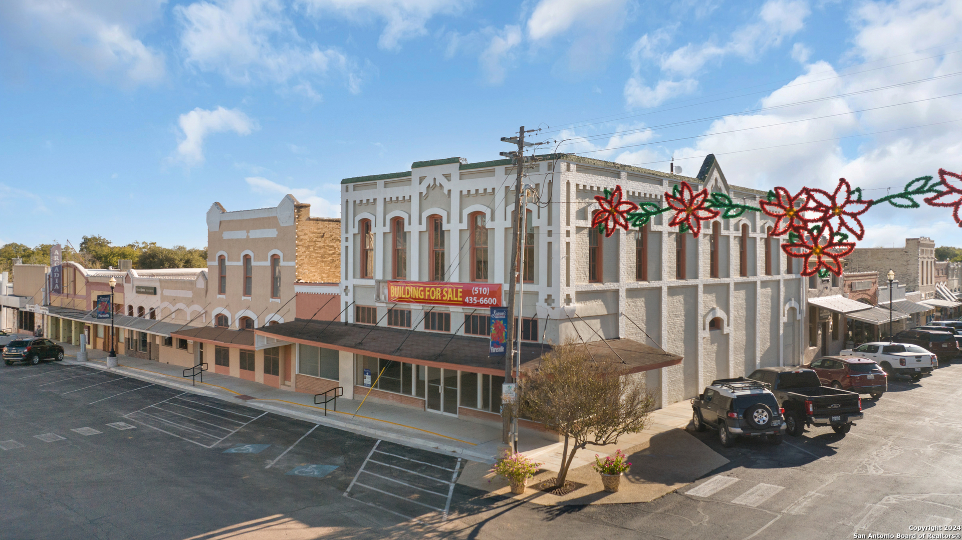 1401 3rd Street Floresville TX 78114