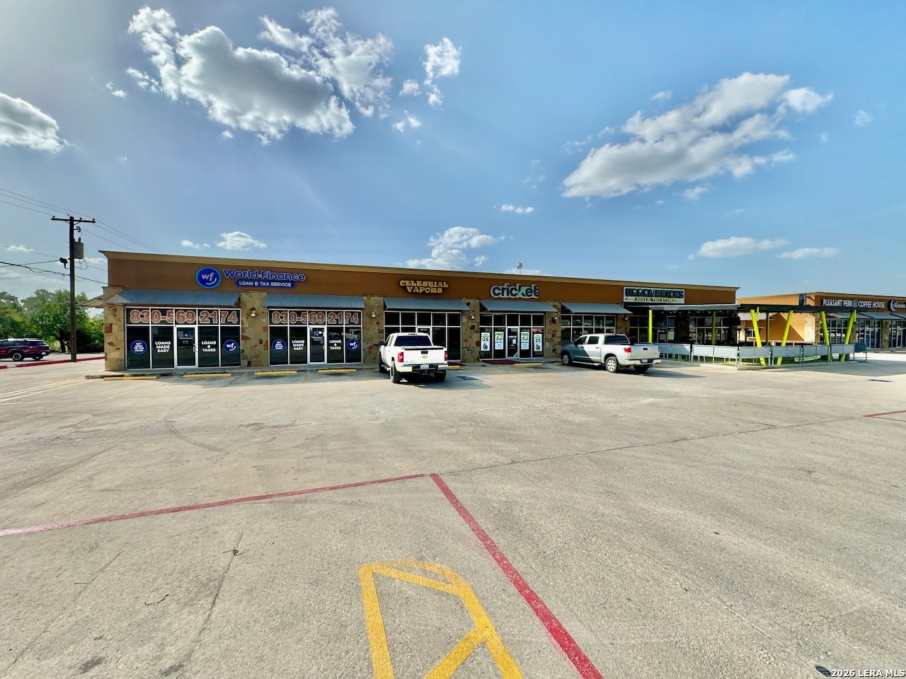 1502 W Oaklawn Road Pleasanton TX 78064
