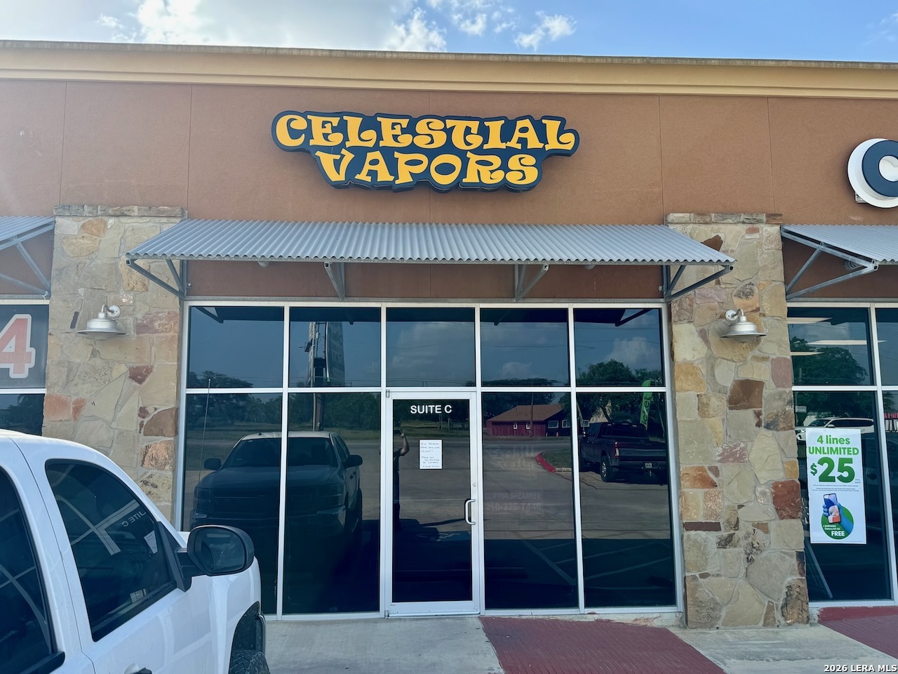 1502 W Oaklawn Road Pleasanton TX 78064