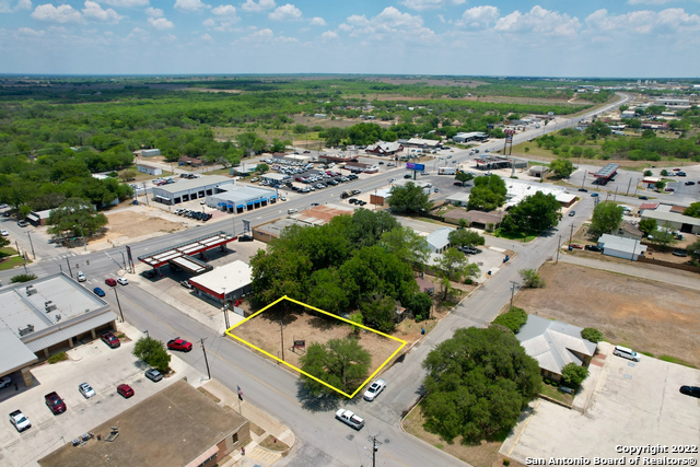 00 Smith Street Pleasanton TX 78064