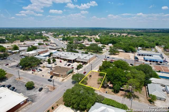 00 Smith Street Pleasanton TX 78064