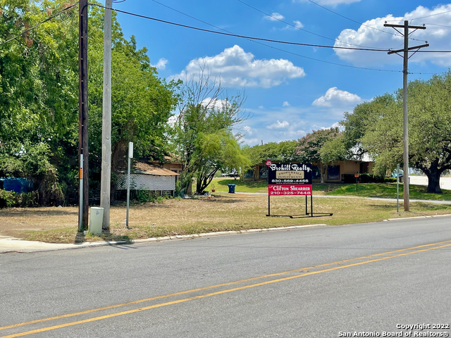 00 Smith Street Pleasanton TX 78064