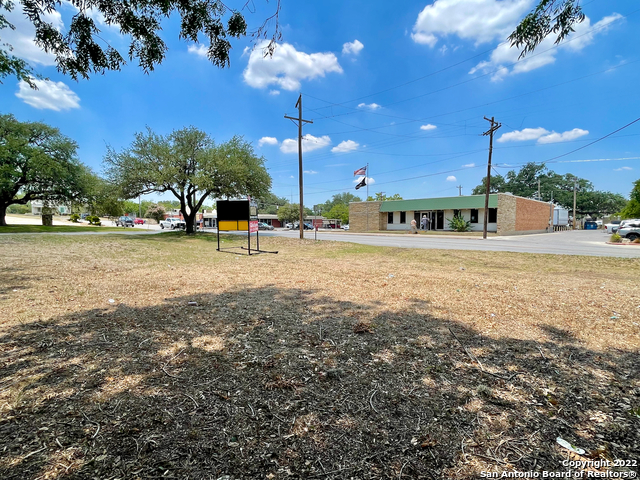 00 Smith Street Pleasanton TX 78064