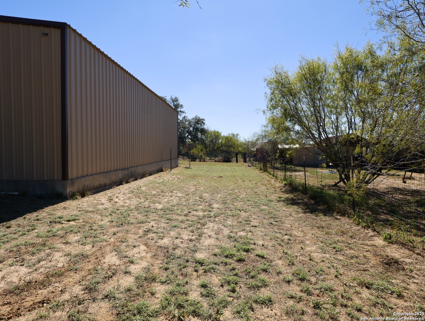 13115 N Sh 16 Poteet TX 78065