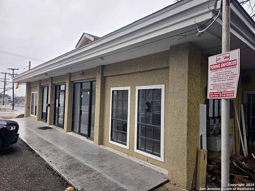 4631 Vance Jackson San Antonio TX 78230