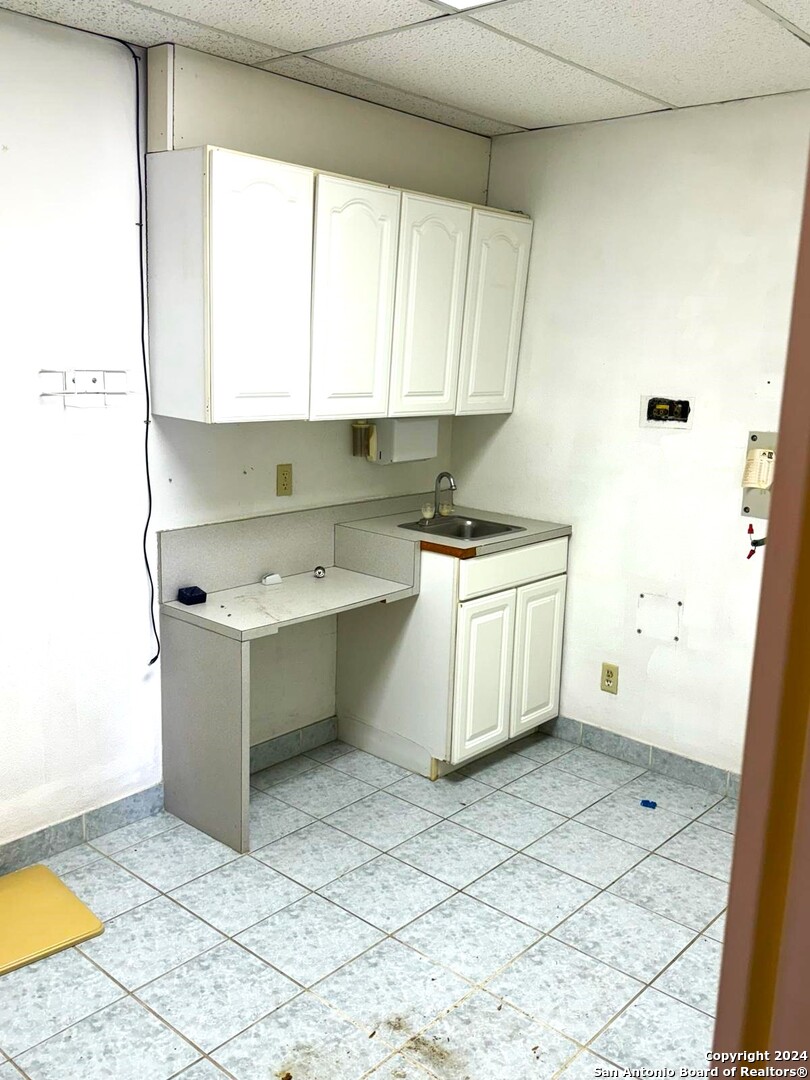 2405 W Commerce Street San Antonio TX 78207