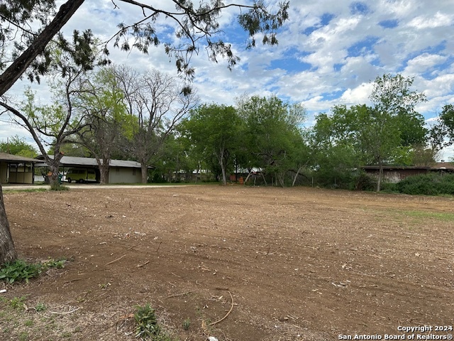 703 Poplar Street Jourdanton TX 78026