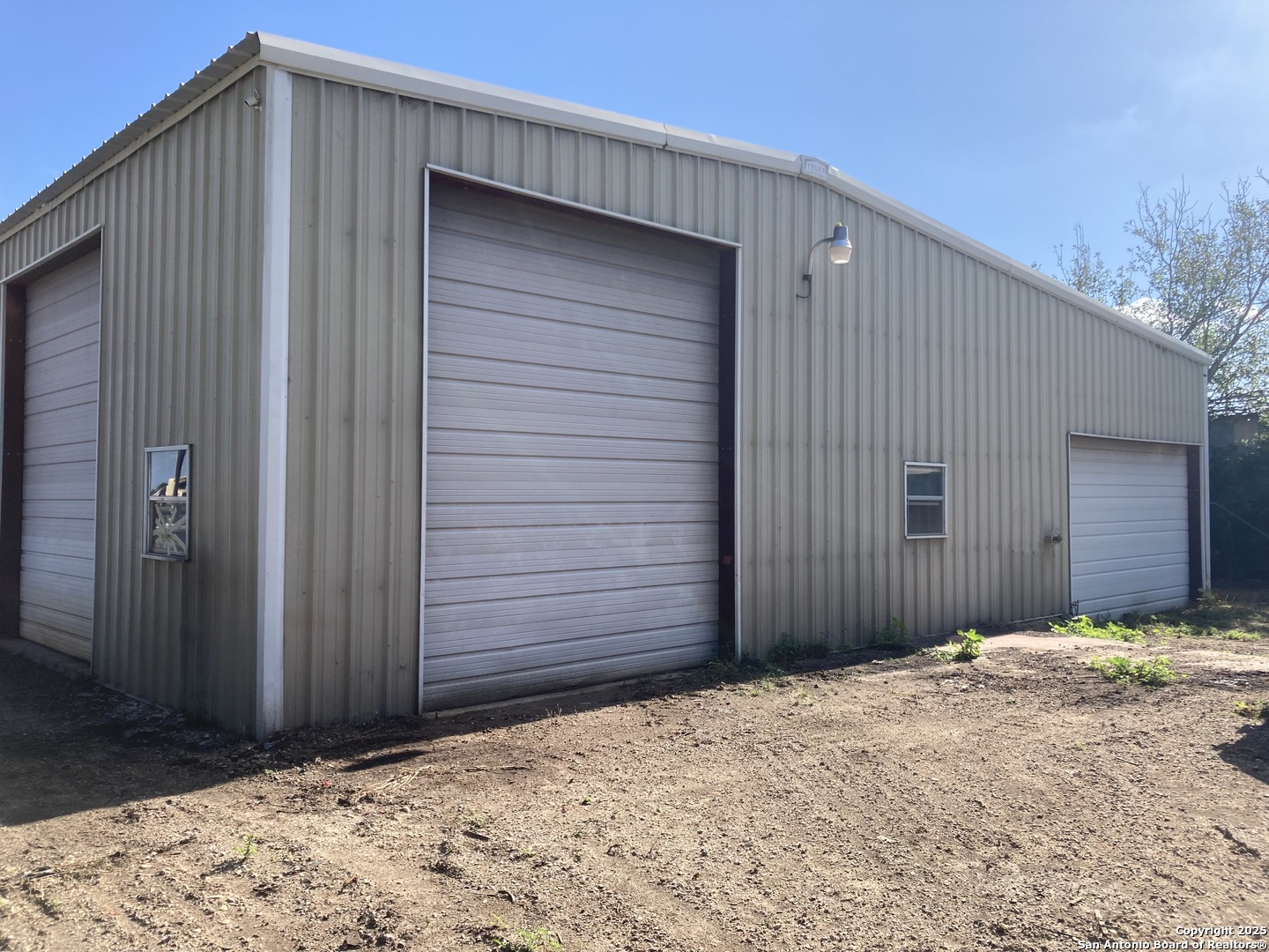 2605 19th Hondo TX 78861