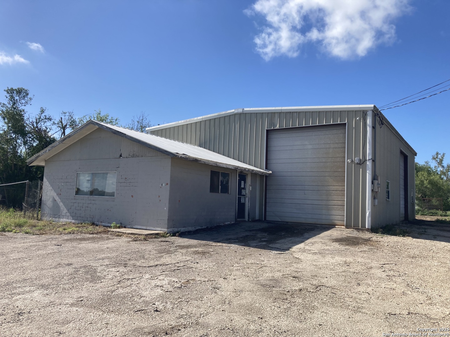 2605 19th Hondo TX 78861