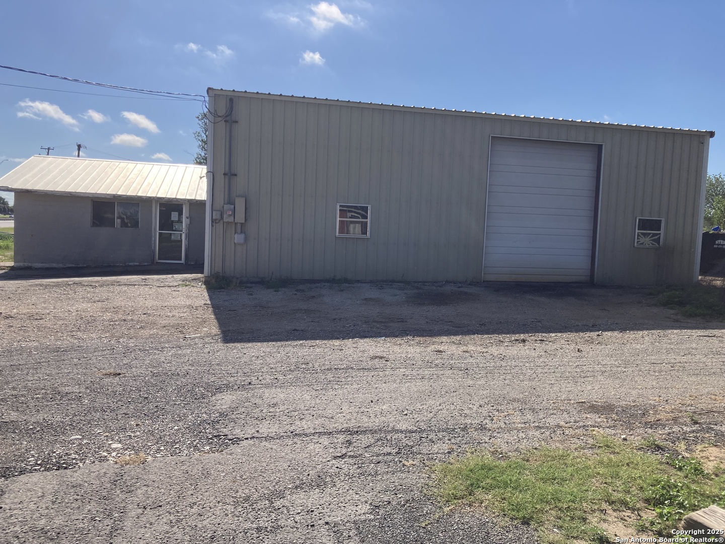 2605 19th Hondo TX 78861
