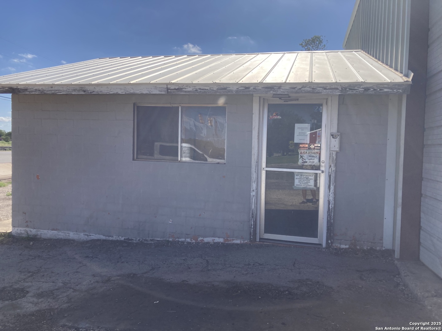 2605 19th Hondo TX 78861