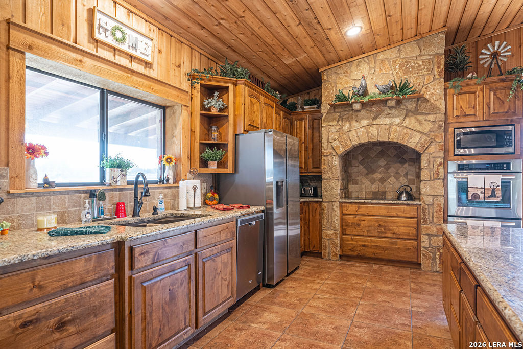 13633 Us Highway 87 South Adkins TX 78101