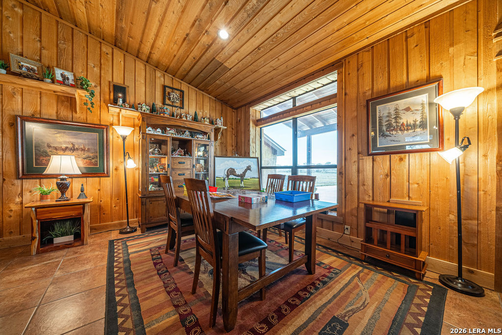 13633 Us Highway 87 South Adkins TX 78101