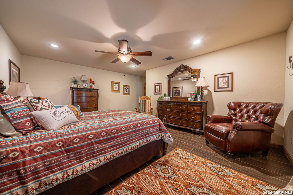 13633 Us Highway 87 South Adkins TX 78101