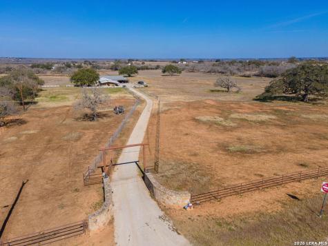 13633 Us Highway 87 South Adkins TX 78101