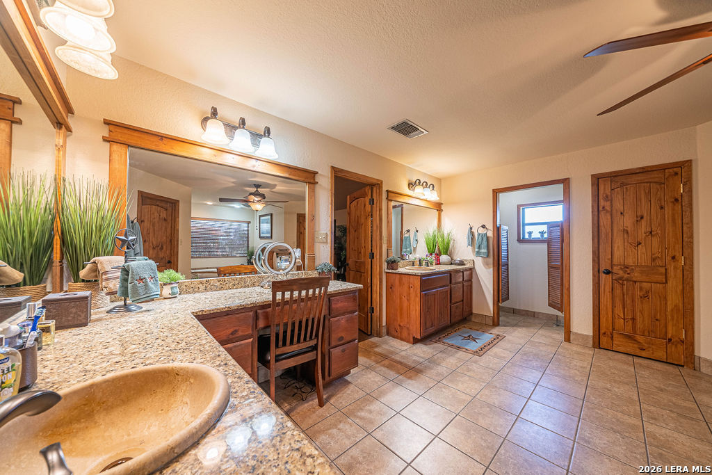 13633 Us Highway 87 South Adkins TX 78101