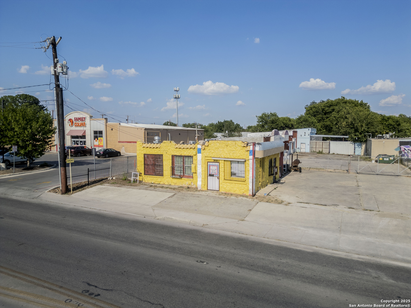 1818 Zarzamora San Antonio TX 78207