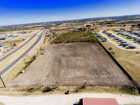 12156 Us Highway 87 S Adkins TX 78101