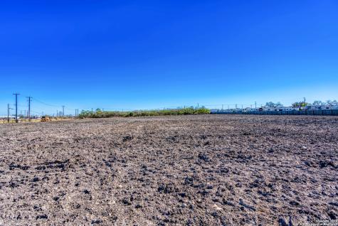 12156 Us Highway 87 S Adkins TX 78101
