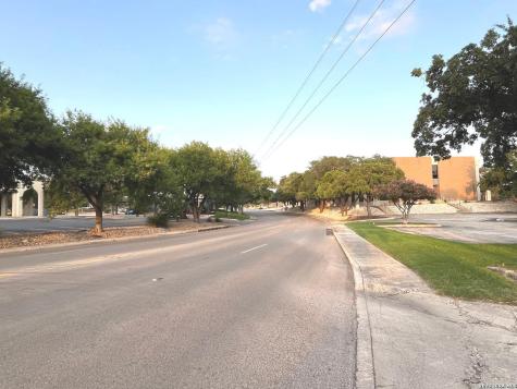 4625 Centerview San Antonio TX 78228